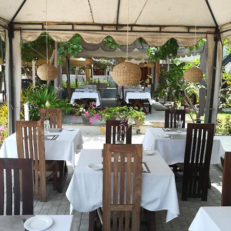 Sunray Villa And Resort Unawatuna Ngoại thất bức ảnh