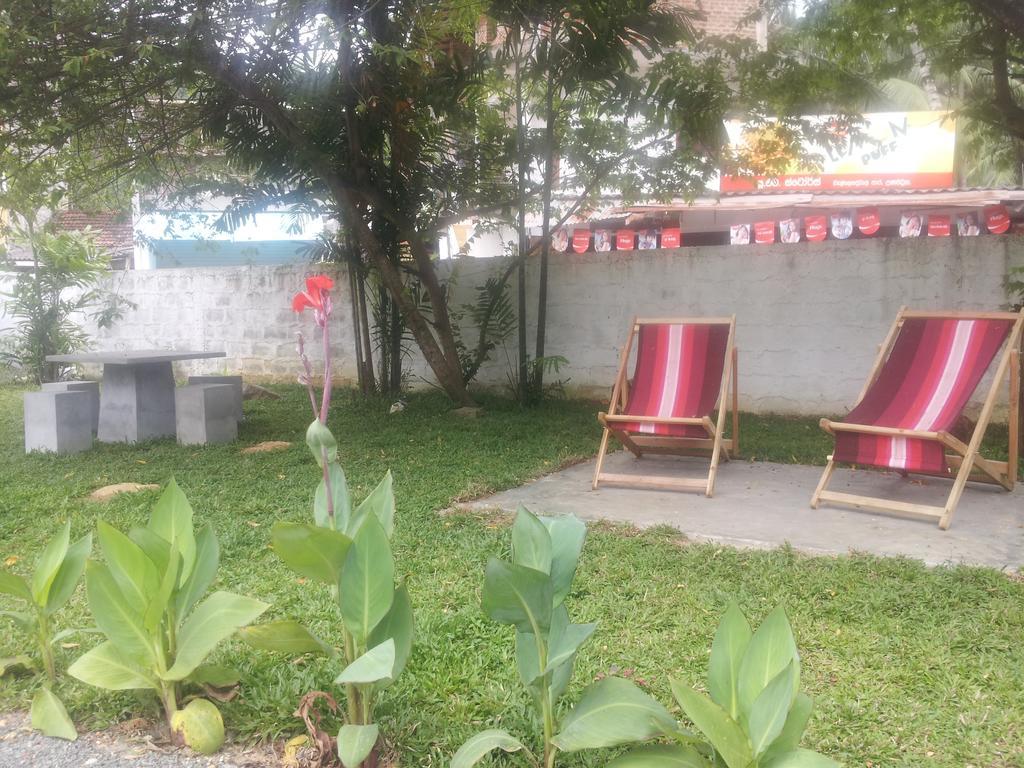 Sunray Villa And Resort Unawatuna Ngoại thất bức ảnh