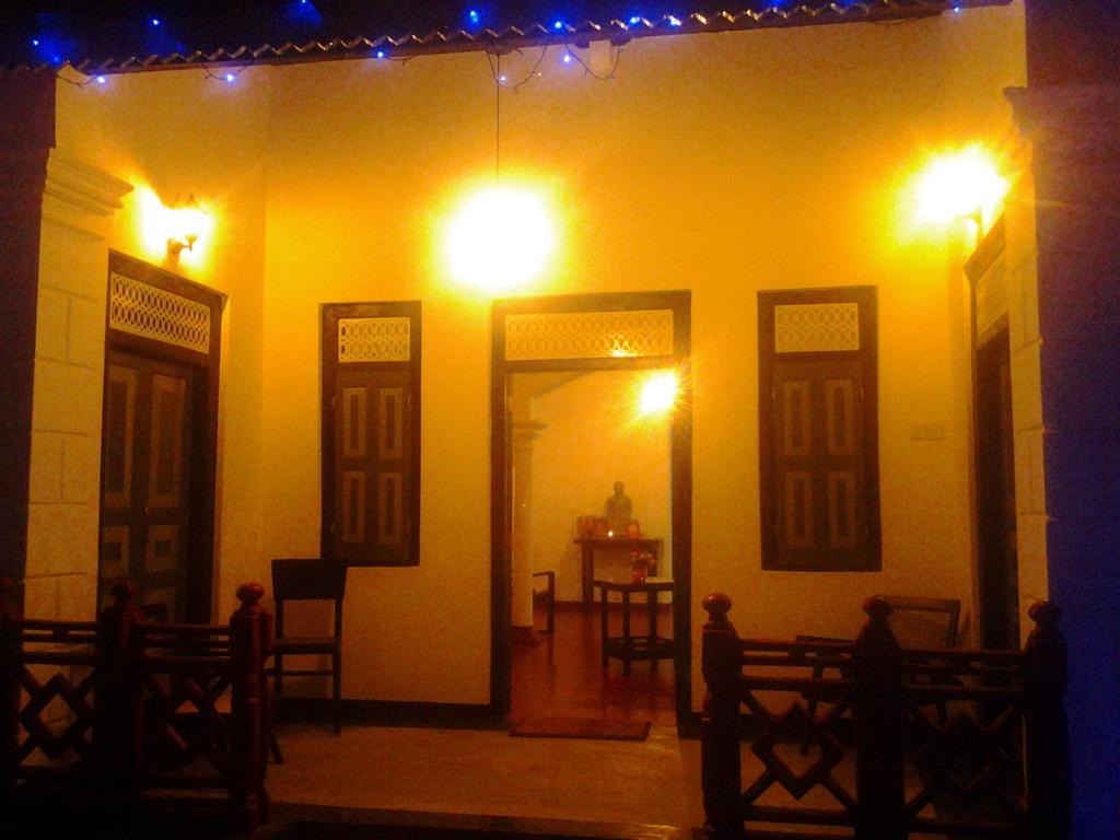 Sunray Villa And Resort Unawatuna Ngoại thất bức ảnh